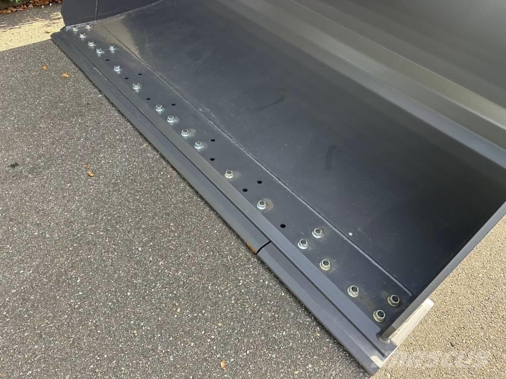 Volvo L90H bucket Baldes