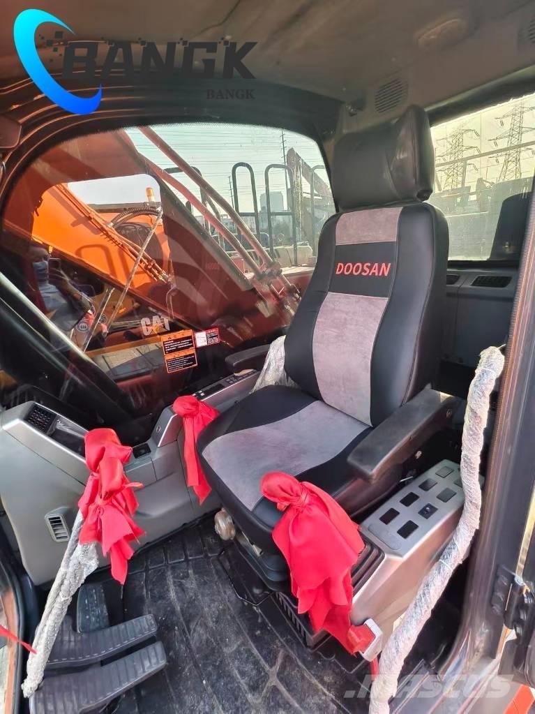 Doosan DX 300 LC Escavadoras de rastos