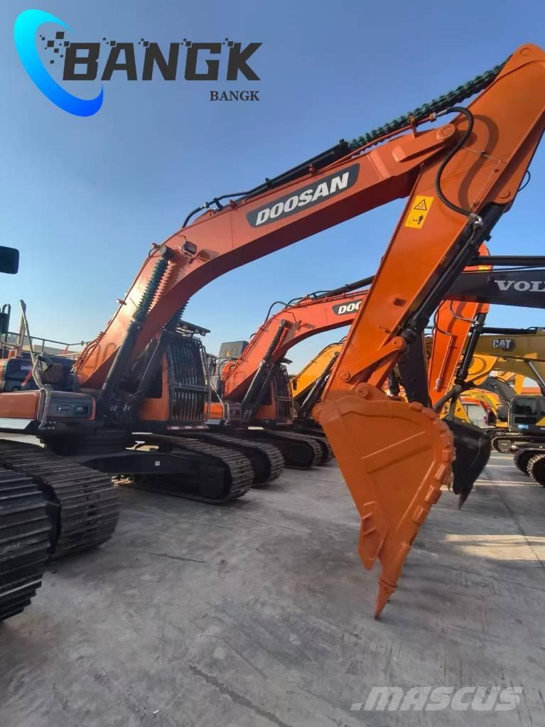 Doosan DX 300 LC Escavadoras de rastos