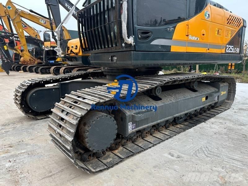 Hyundai 225LC-9S Escavadoras de rastos