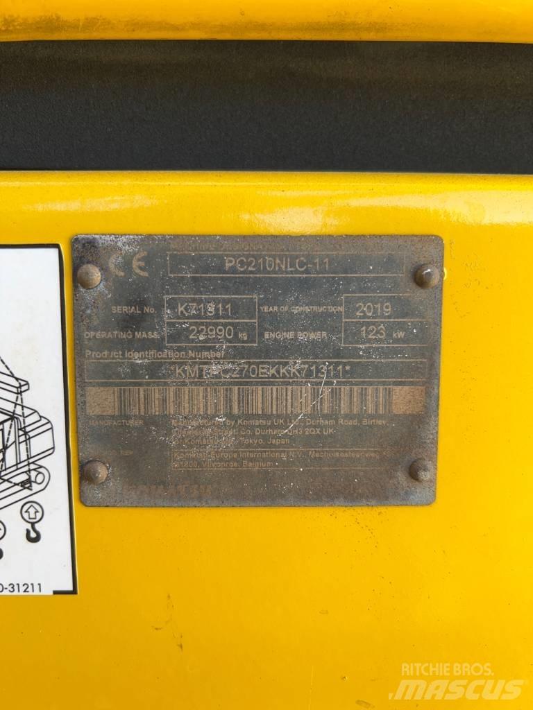 Komatsu PC210NLC-11 Escavadoras de rastos