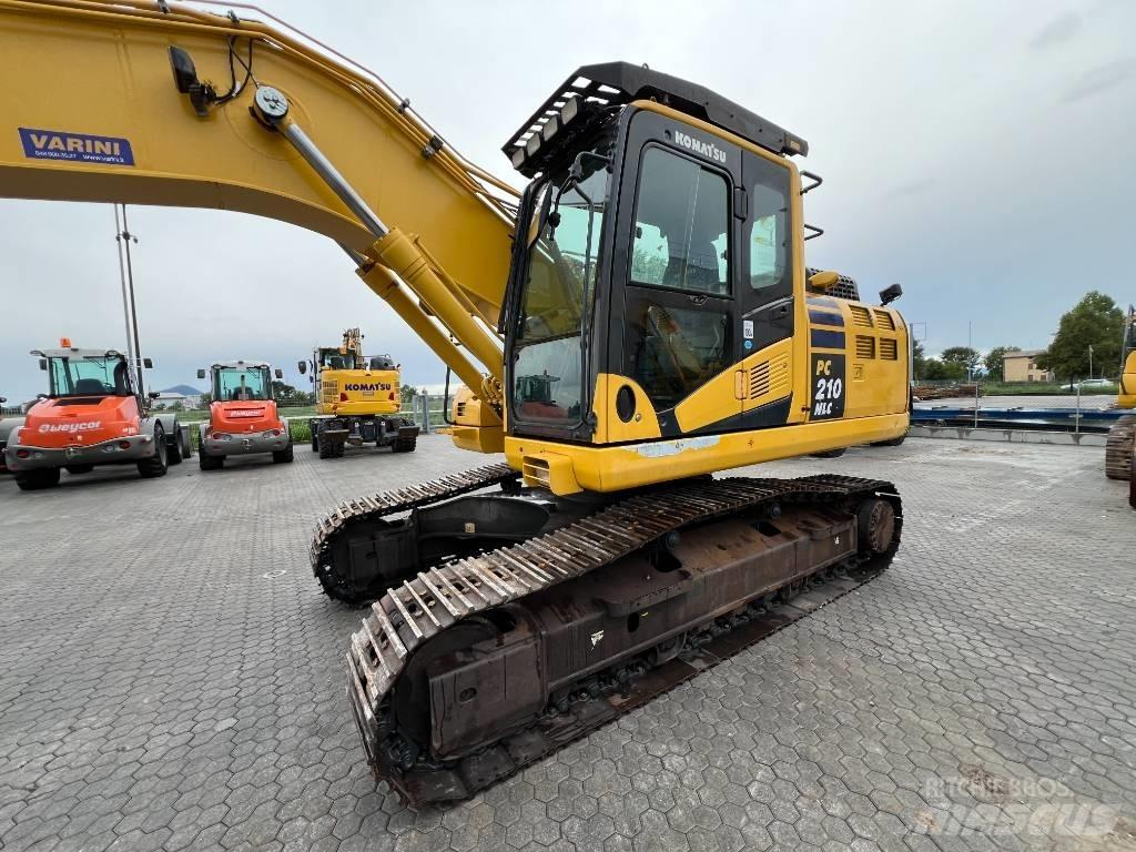 Komatsu PC210NLC-11 Escavadoras de rastos
