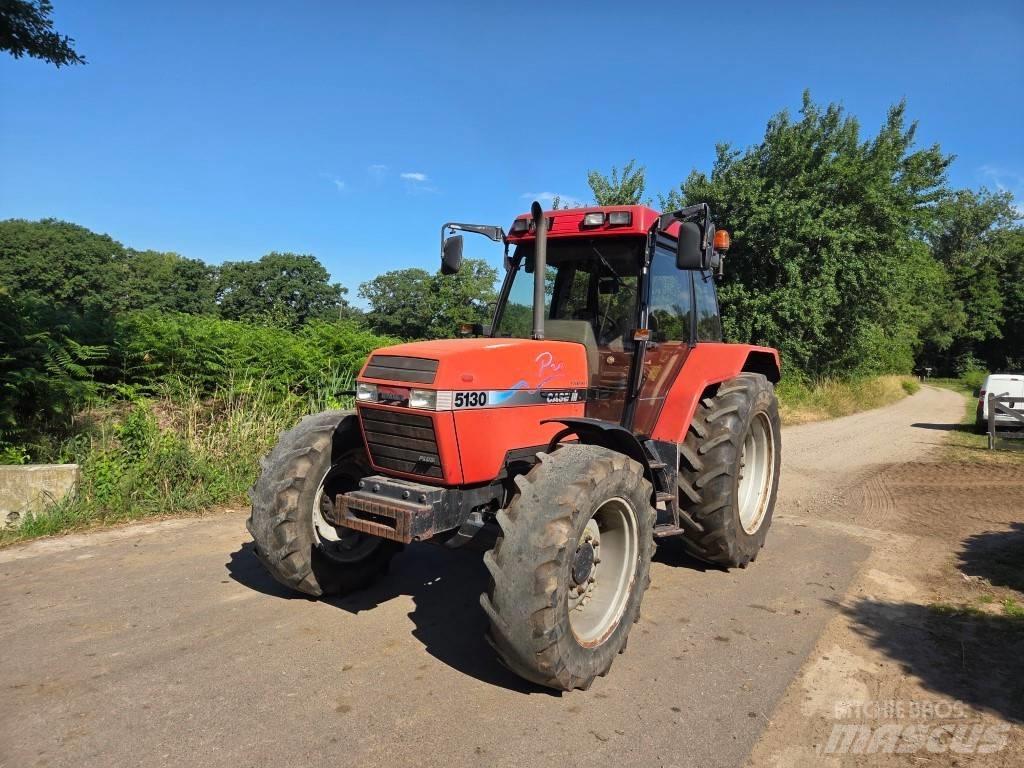 CASE 5130 Tratores Agrícolas usados
