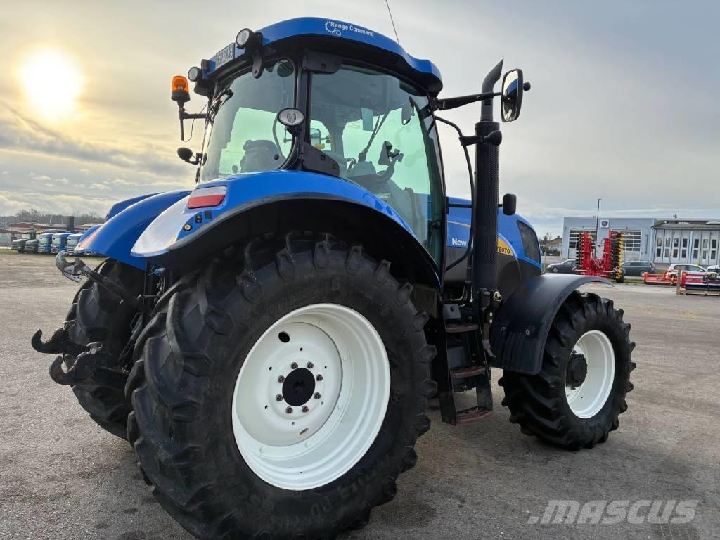 New Holland T 6070 Tratores Agrícolas usados