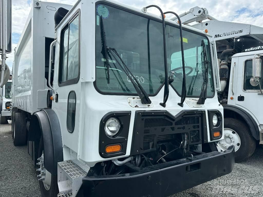 Mack MRU 633 Camiões de lixo
