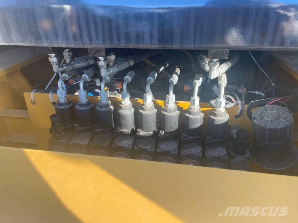 CAT 420F Retroescavadoras