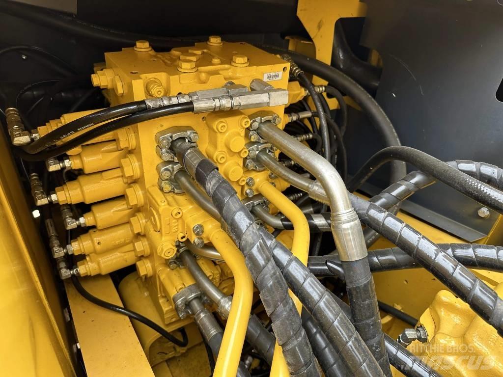 Komatsu PC 200-8 Escavadoras de rastos