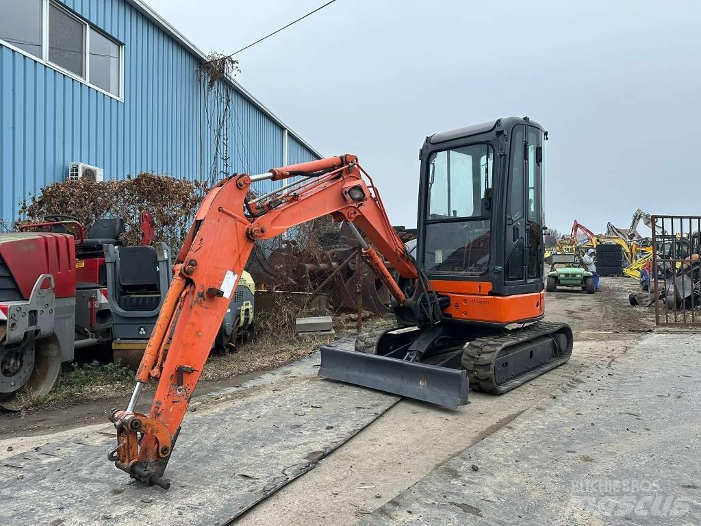 Hitachi ZX 27 U-2 Mini Escavadoras <7t