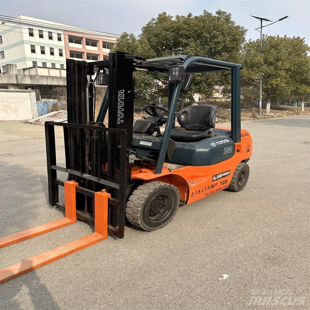 Toyota 02-7 FD F 30 Empilhadores Diesel
