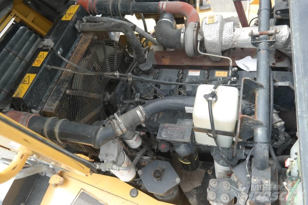 Komatsu HM300-1 Camiões articulados