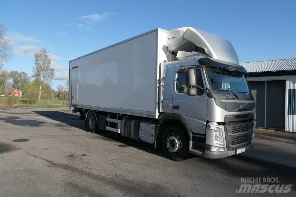 Volvo FM330 4x2 Camiões caixa temperatura controlada