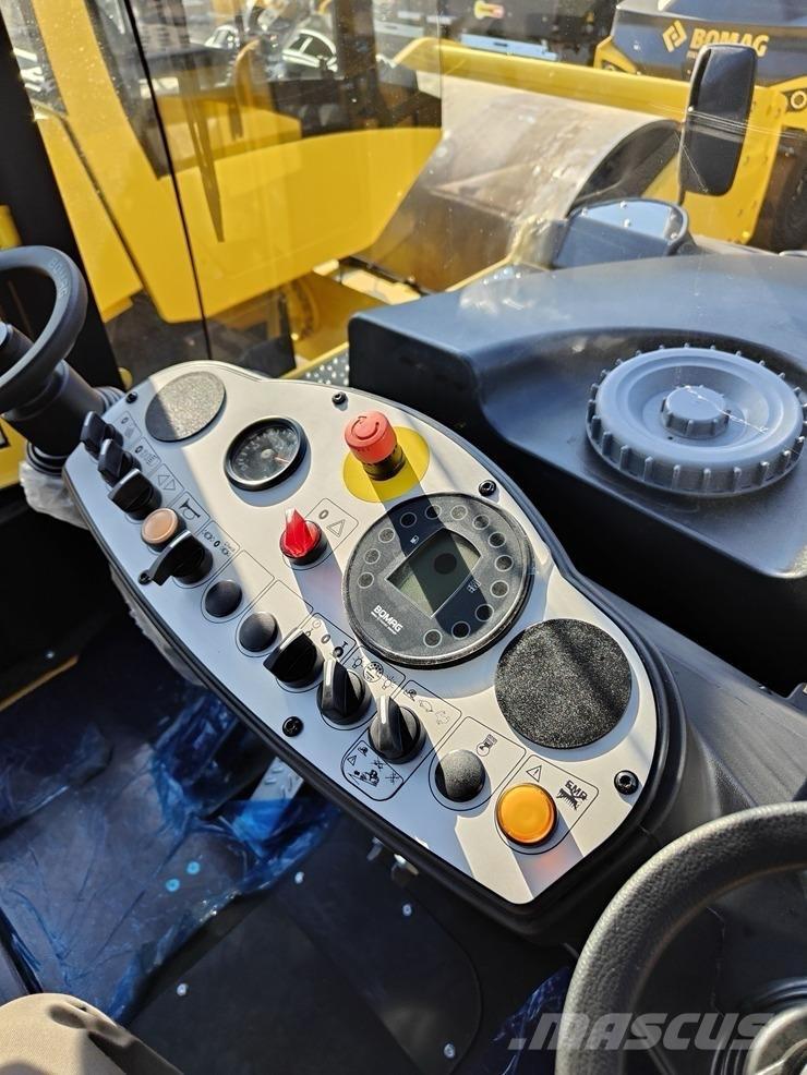 Bomag BW 24 R H Cilindros Compactadores de pneus