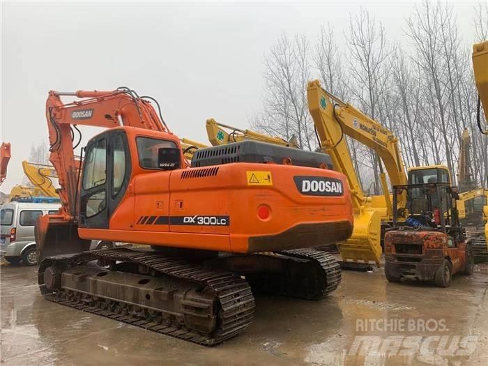 Doosan dx300 Escavadoras de rastos