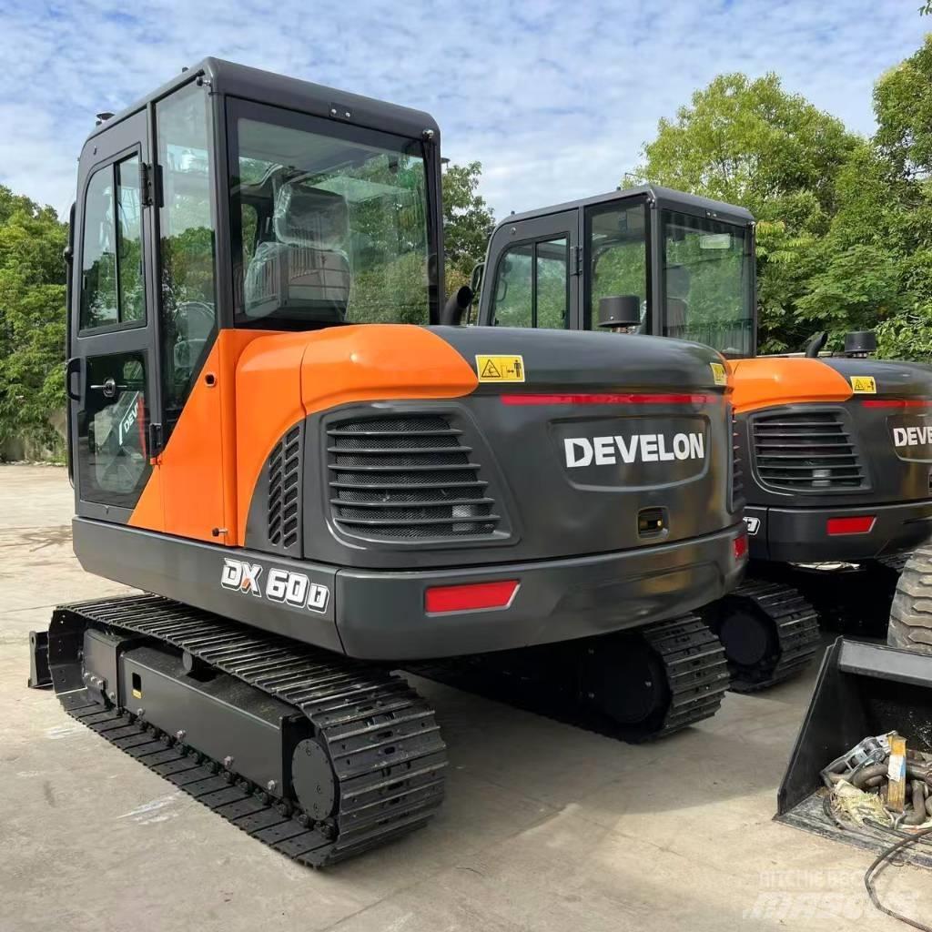 Develon DX60D Mini Escavadoras <7t