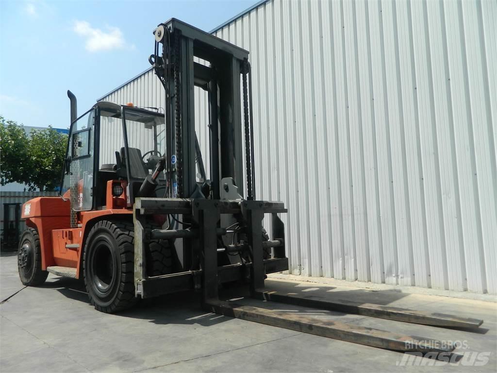 Kalmar DCE100 12 Empilhadores Diesel