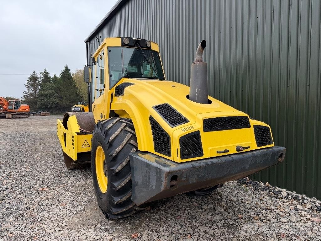 Bomag BW 213 D H-4 Cilindros Compactadores monocilíndricos
