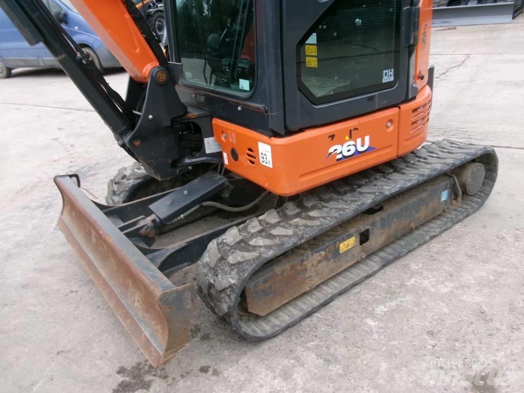 Hitachi 26U Mini Escavadoras <7t