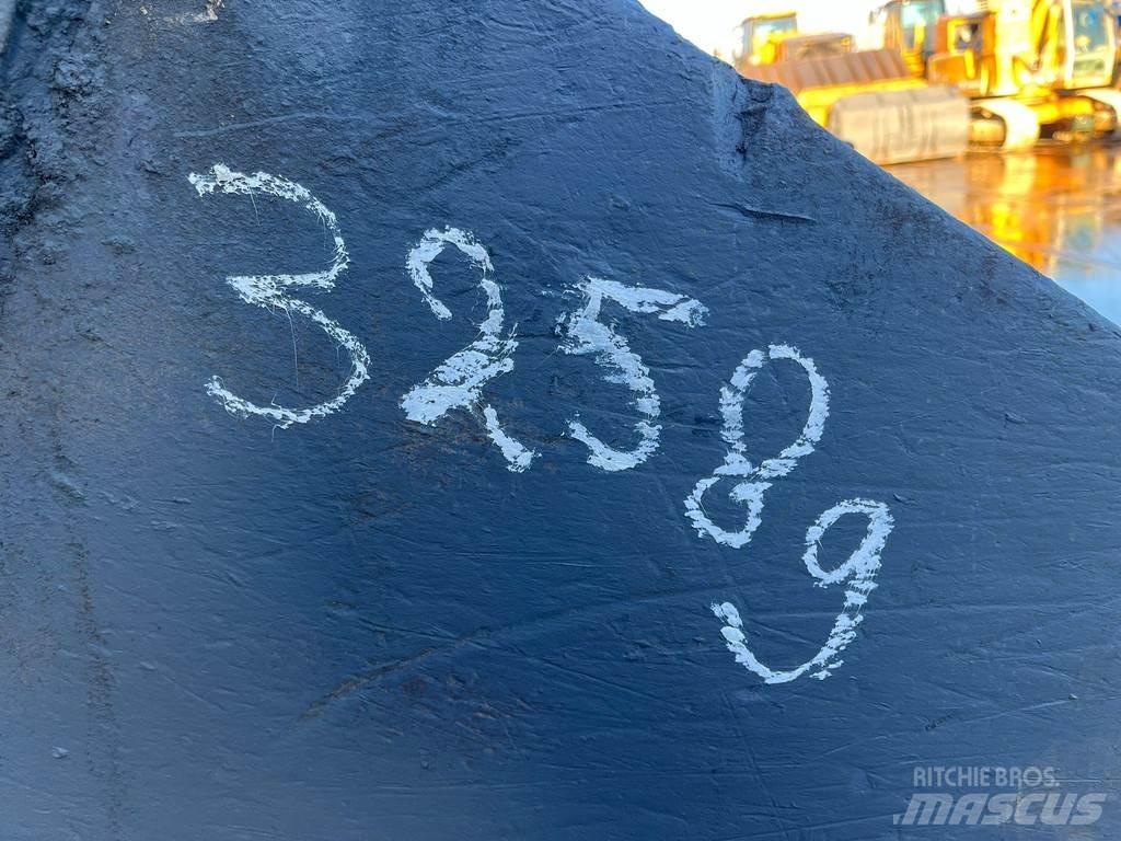 CAT 980 Bucket Baldes