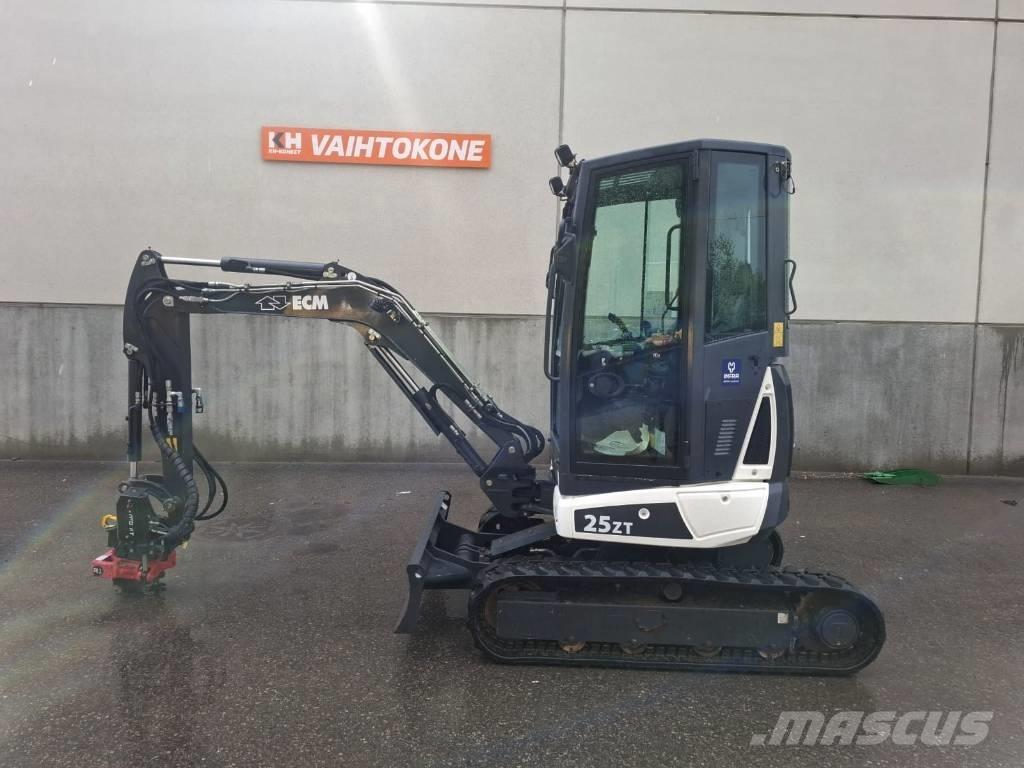 ECM 25 ZT Mini Escavadoras <7t