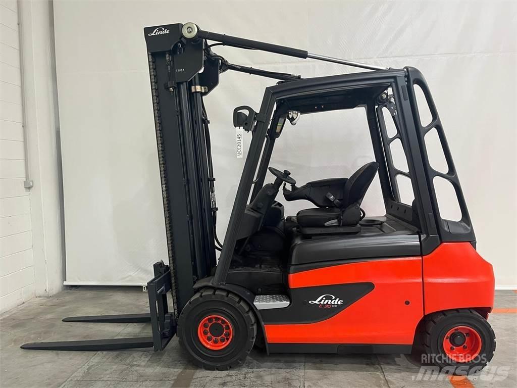 Linde E30-01 Empilhadores eléctricos