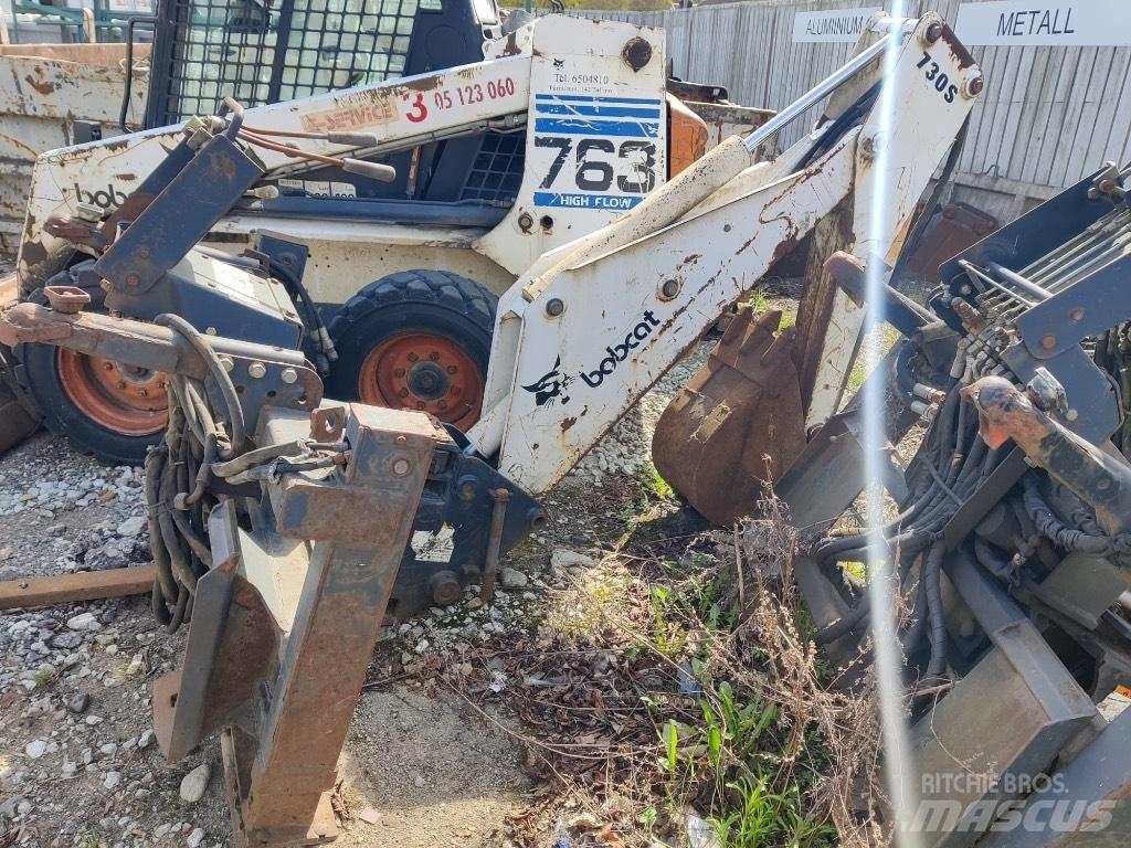 Bobcat S750 Acessórios Retroescavadoras