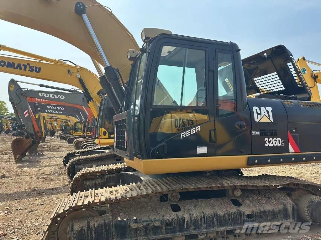 CAT 326 Escavadoras de rastos