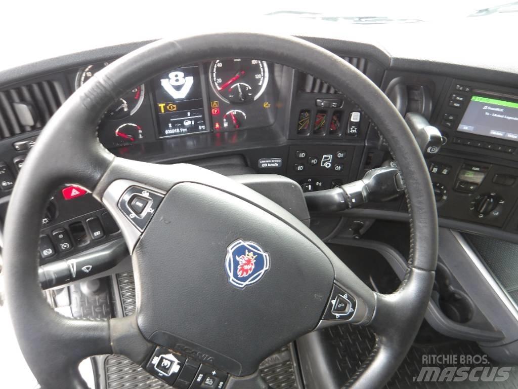 Scania R730 8x4 Camiões de chassis e cabine