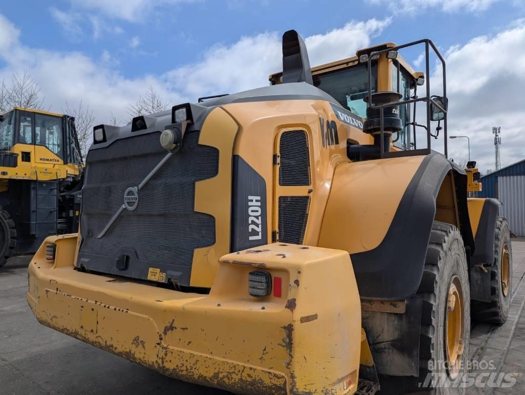 Volvo L 220 H Pás carregadoras de rodas