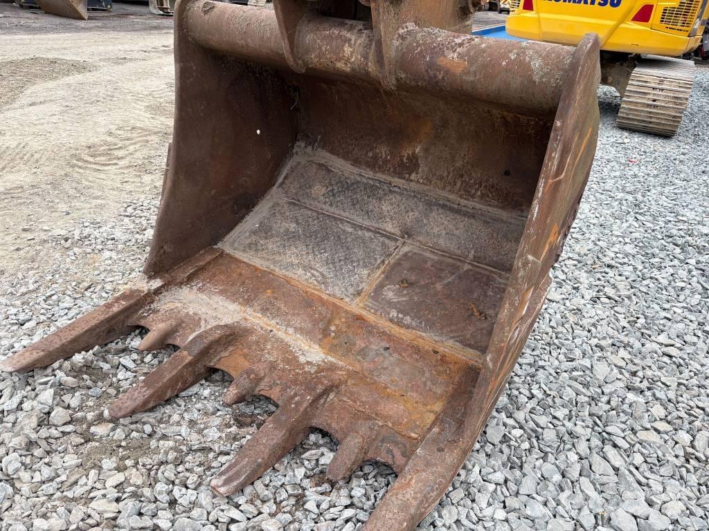 Komatsu PC210LC-8 Escavadoras de rastos