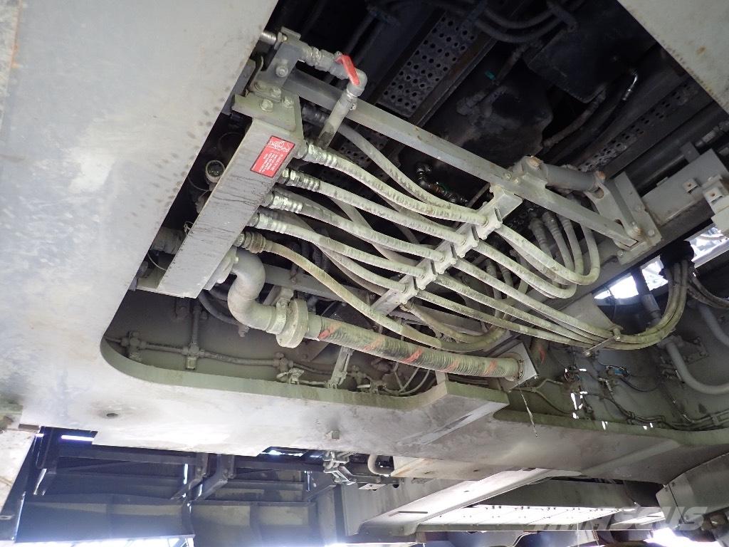 Hitachi EX 3600-7B Escavadoras com Pá frontal