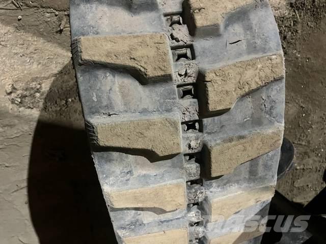 Komatsu PC 26 MR-3 Mini Escavadoras <7t