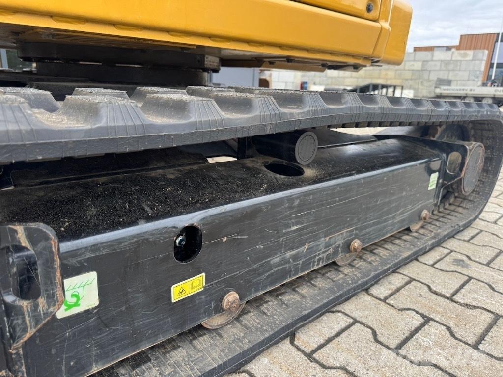 CAT 303.5 CR Mini Escavadoras <7t
