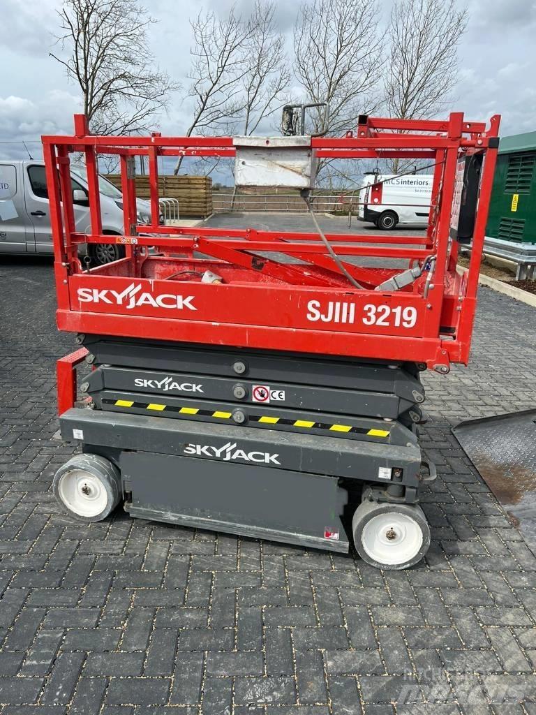 SkyJack SJ 3219 Elevadores de tesoura