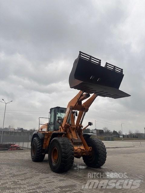 CASE 921 E Pás carregadoras de rodas