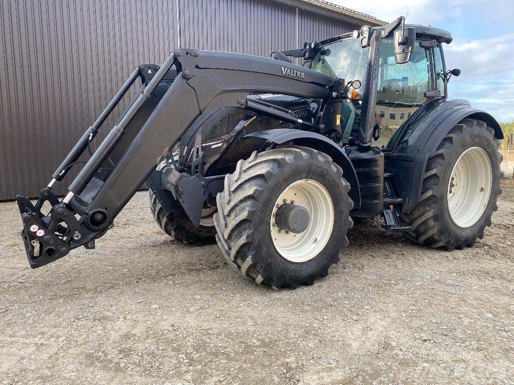 Valtra T254 V Tratores Agrícolas usados