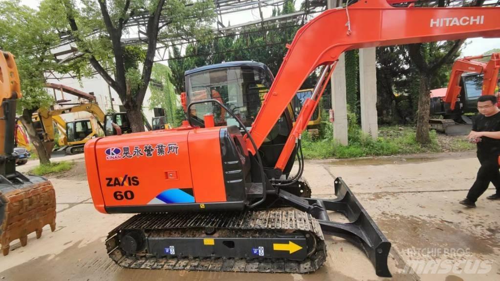 Hitachi ZX 60 Mini Escavadoras <7t