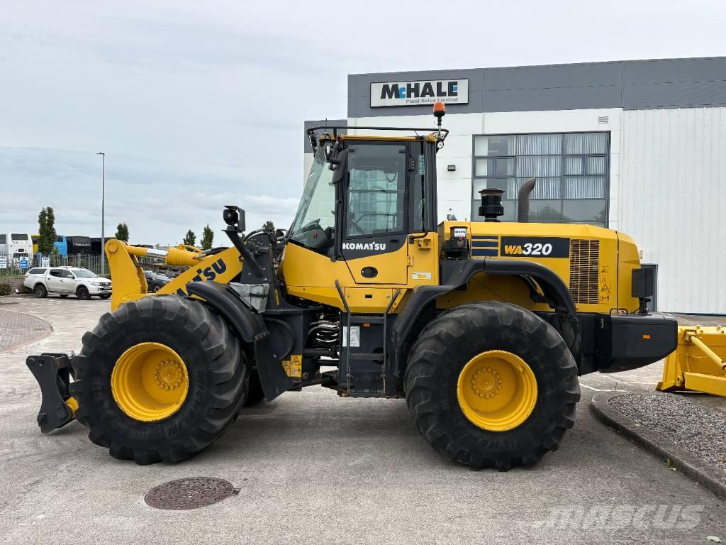 Komatsu WA320-7 Pás carregadoras de rodas