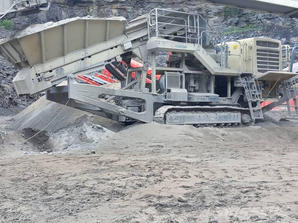 Metso LT 200 HP Britadores móveis