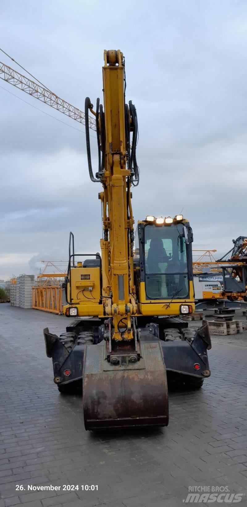 Komatsu PW160-7E0 Escavadoras de rodas