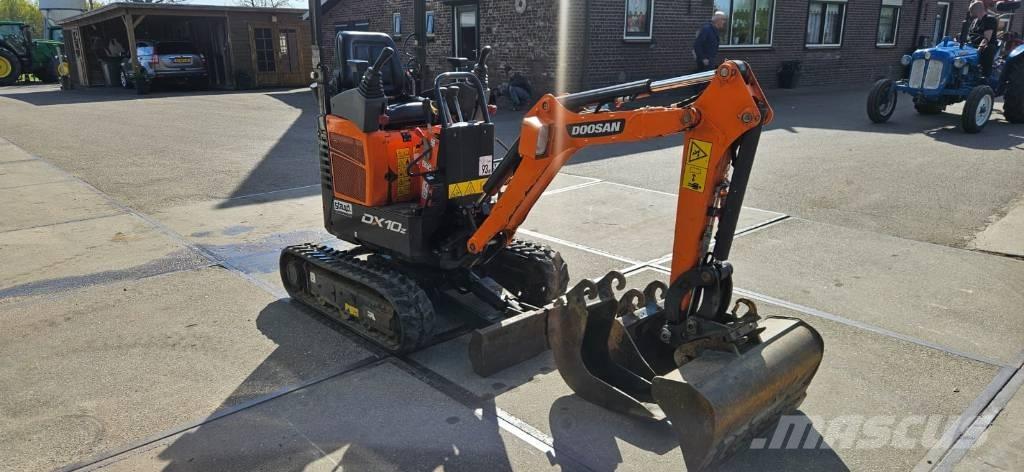 Doosan DX 10 Z Mini Escavadoras <7t