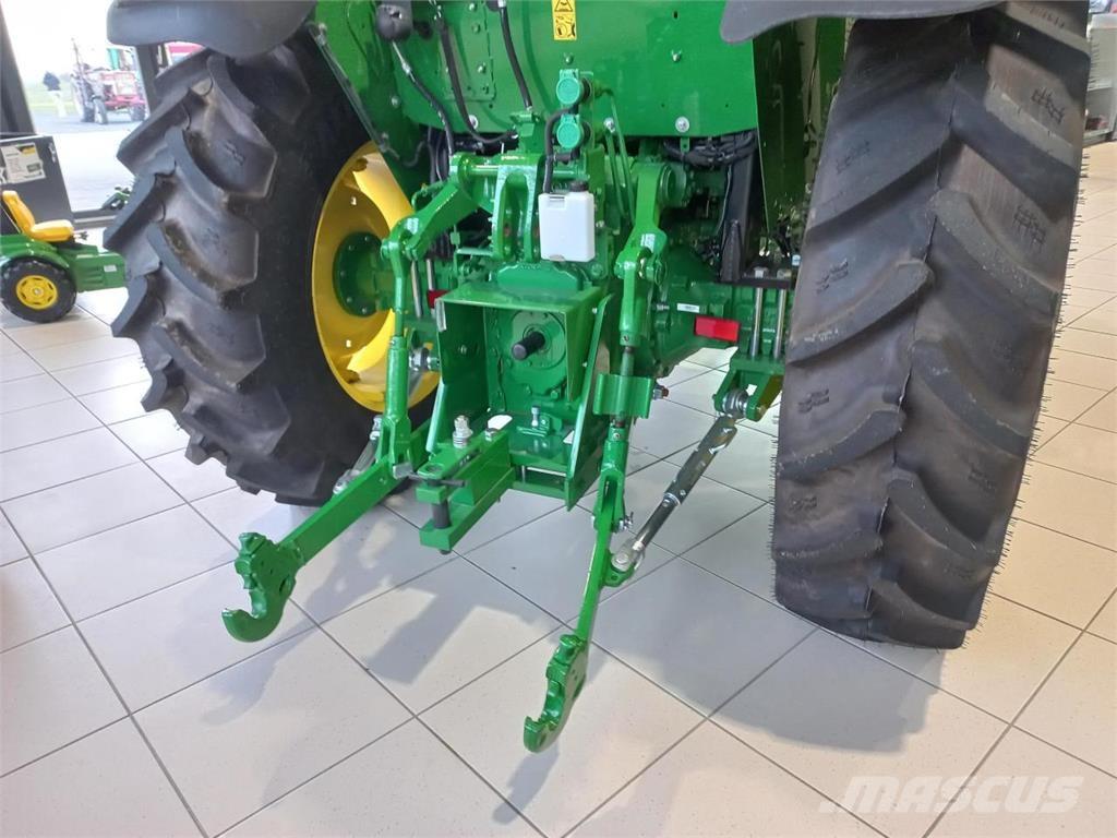 John Deere 5050E Tratores Agrícolas usados