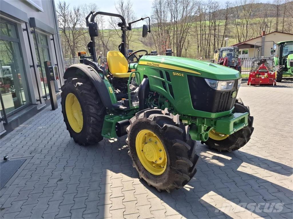 John Deere 5050E Tratores Agrícolas usados