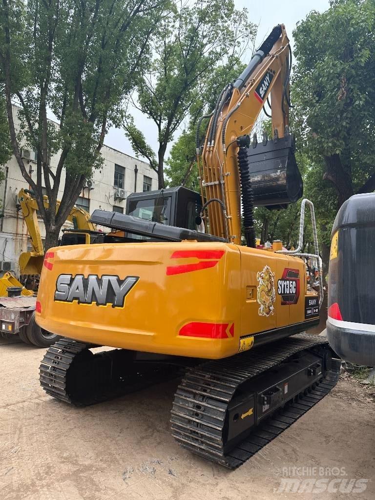 Sany SY 135 C Escavadoras Midi 7t - 12t