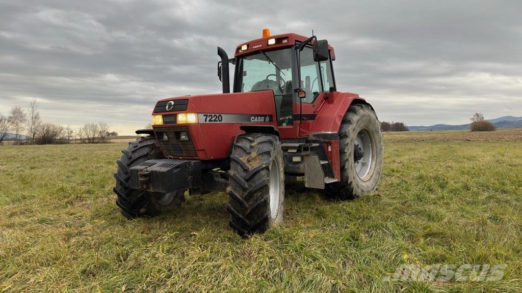 Case IH 7220 Magnum Tratores Agrícolas usados
