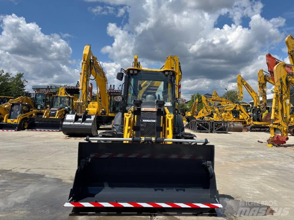 Komatsu WB93R-8E0 Retroescavadoras