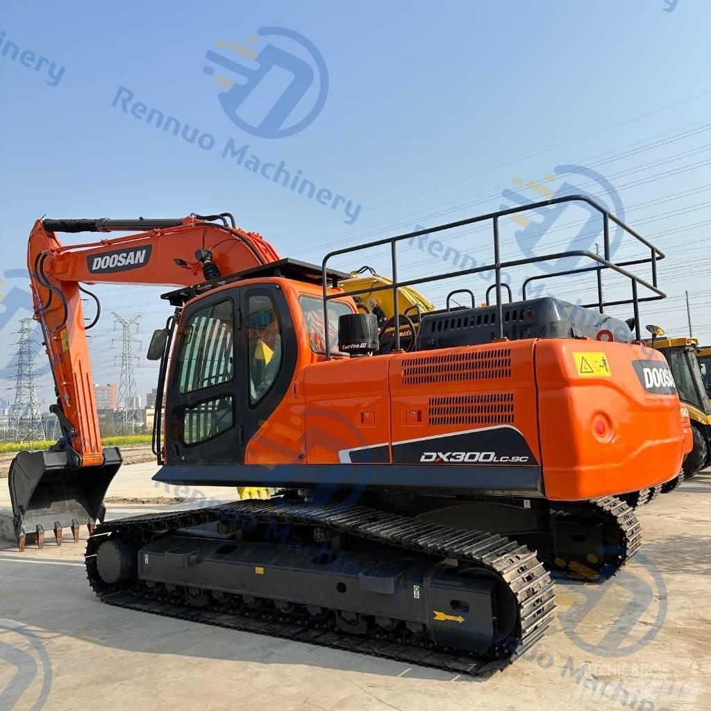 Doosan DX 300LC-9C Escavadoras de rastos