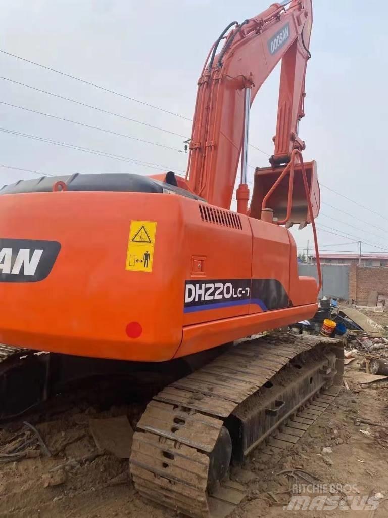 Doosan DH220LC-5 Escavadoras de rastos