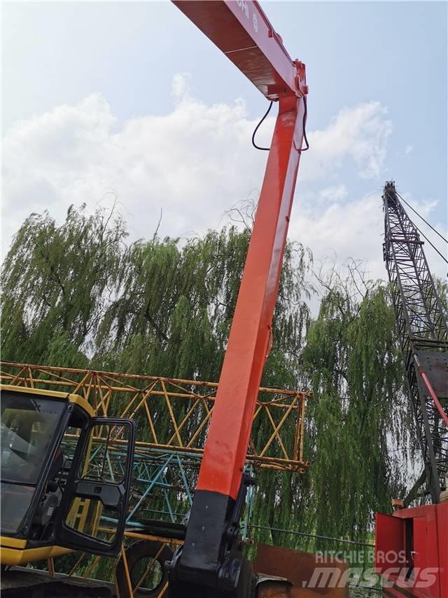 Hitachi EX 220 LC Escavadoras de rastos