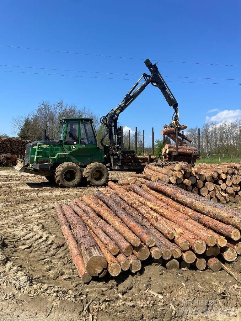 John Deere 1110G Forwarders florestais