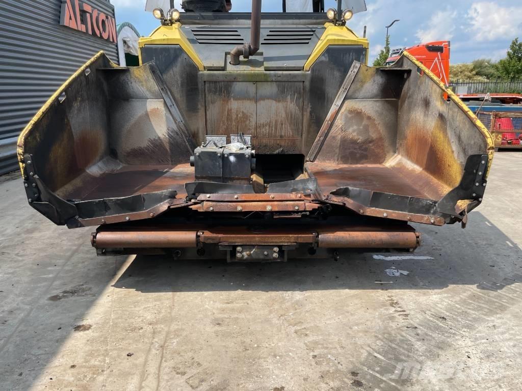 Bomag BF 700 C-2 Pavimentadoras de asfalto